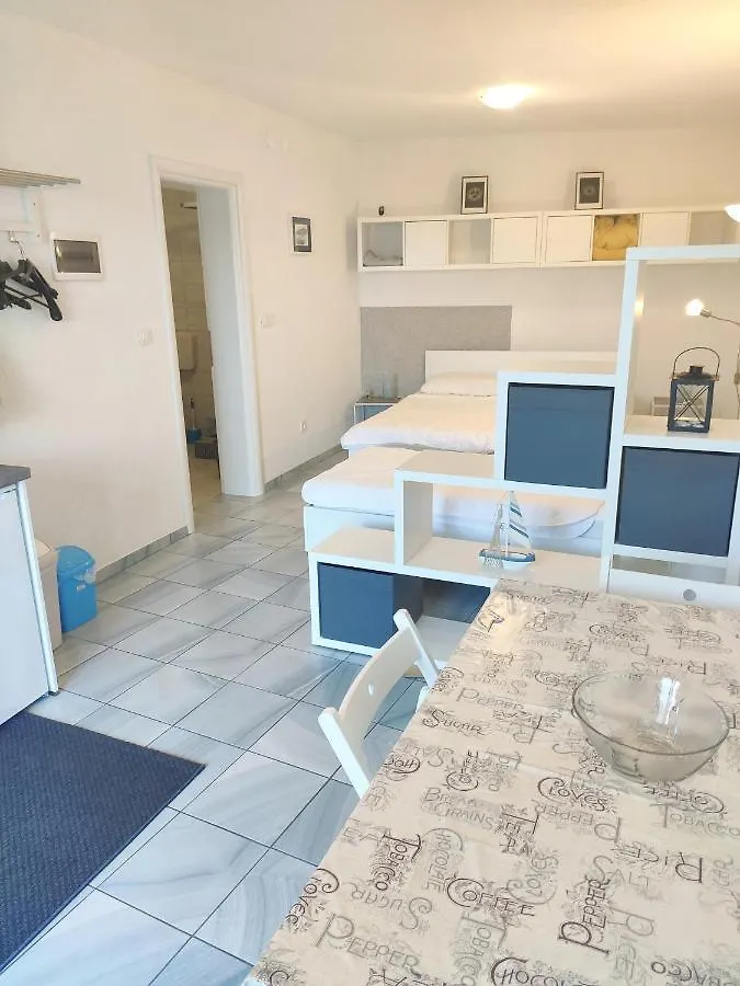 Apartment Mateja Novi Vinodolski